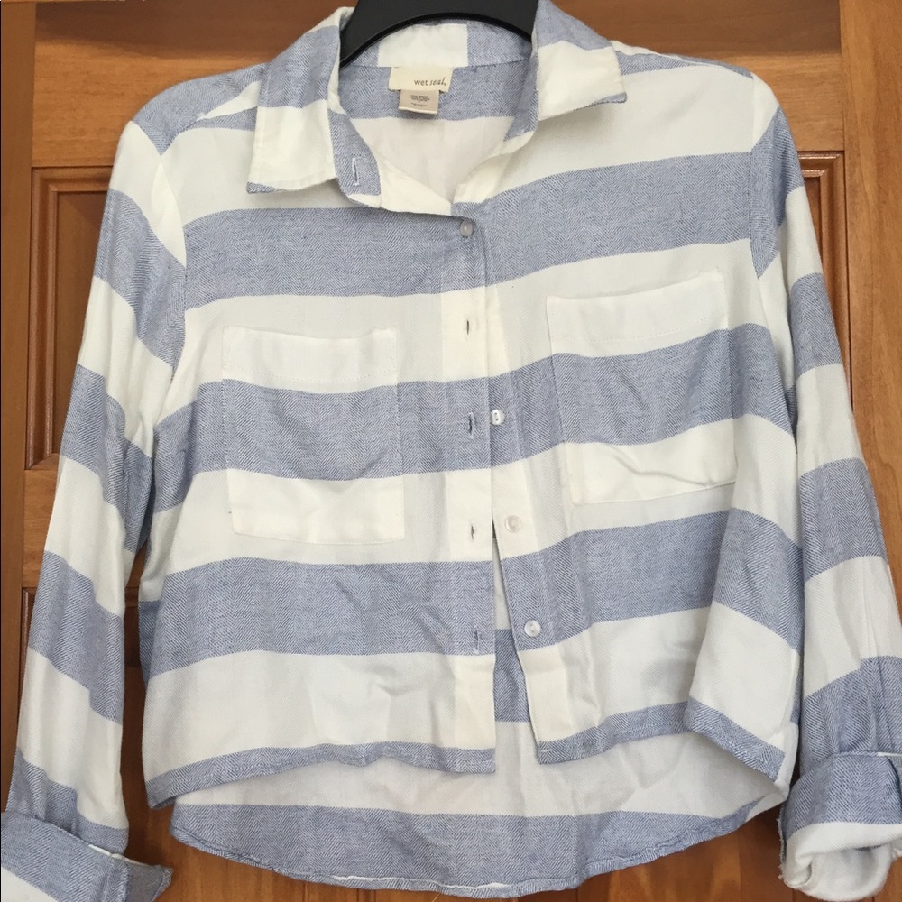 Blue and white striped cropped blouse